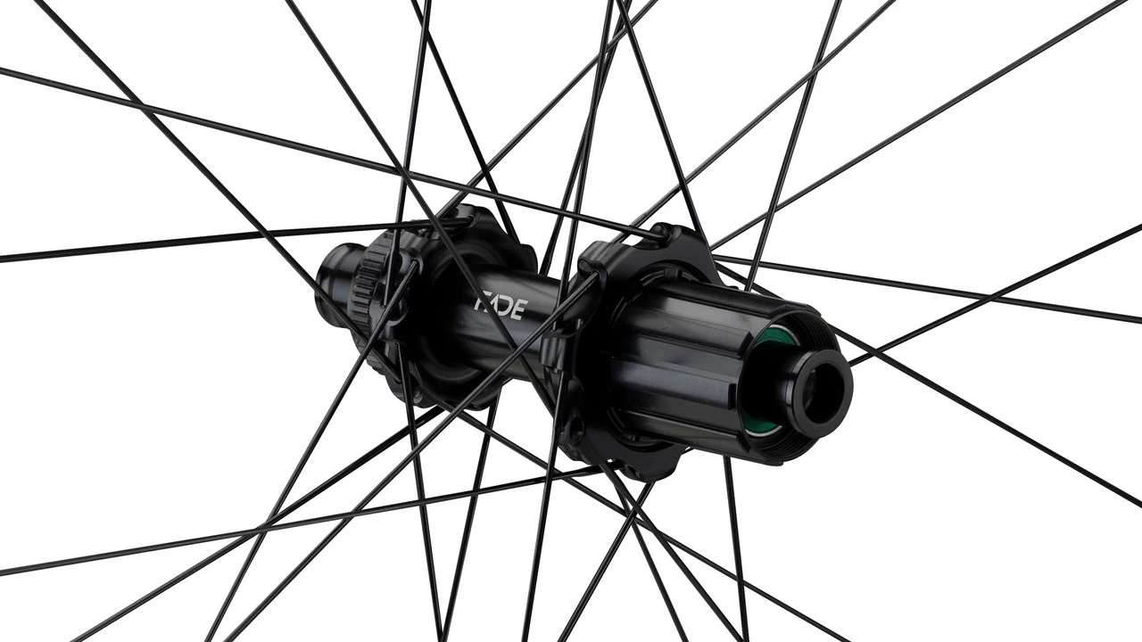 Newmen Evolution SL X.R.25 FADE Disc Center Lock 28" Wheelset 7 Newmen Evolution SL X.R.25 FADE Disc Center Lock 28" Wheelset - Image 5