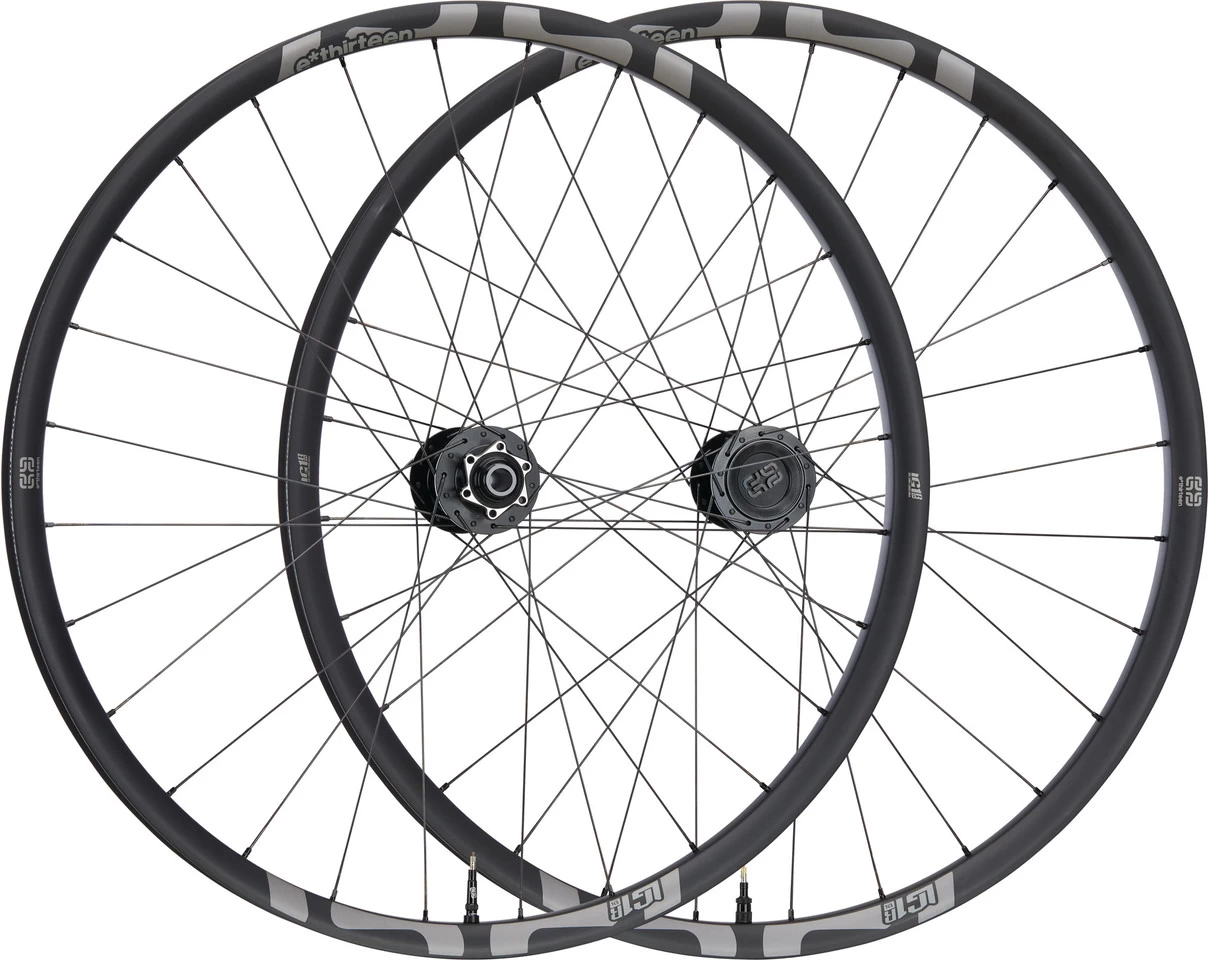 E-thirteen LG1 Race Carbon Enduro Boost 29" Wheelset 3 E-thirteen LG1 Race Carbon Enduro Boost 29" Wheelset