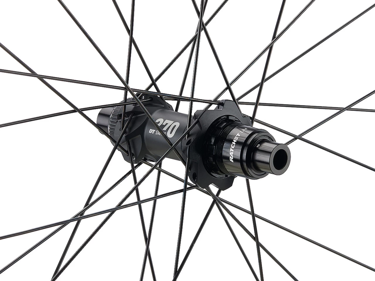 Dt-swiss M 1900 SPLINE 30 Boost Disc Centre 29" Wheelset 7 Dt-swiss M 1900 SPLINE 30 Boost Disc Centre 29" Wheelset - Image 5
