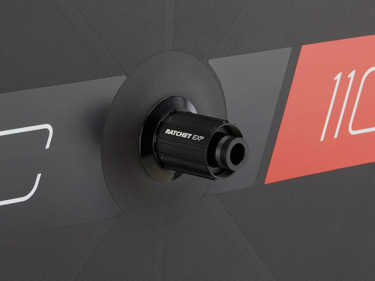 Dt-swiss ARC 1100 DICUT 80/Disc Carbon Center Lock Disc 28" Wheelset 9 Dt-swiss ARC 1100 DICUT 80/Disc Carbon Center Lock Disc 28" Wheelset - Image 7