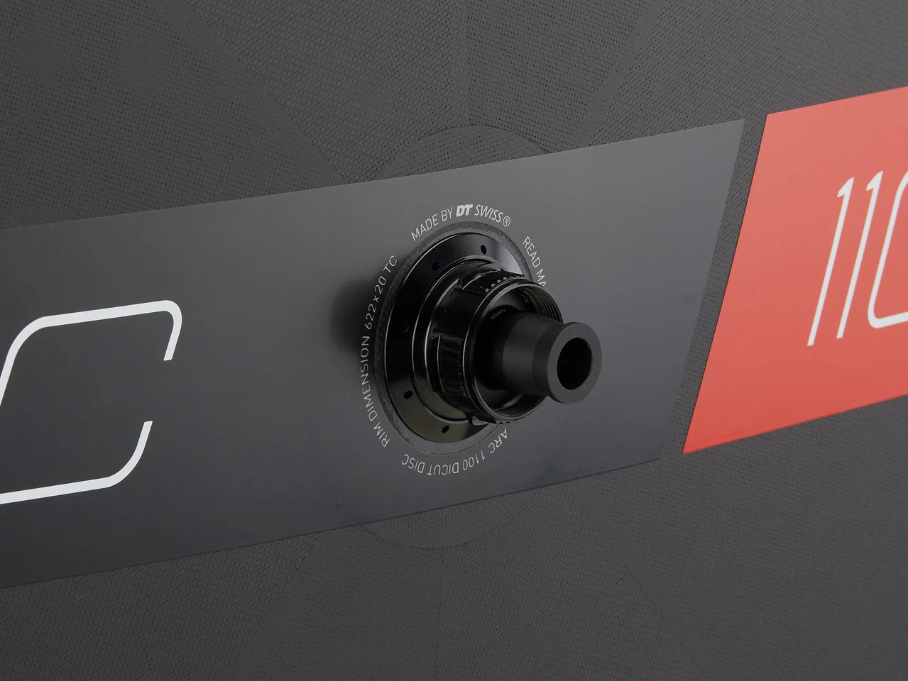 Dt-swiss ARC 1100 DICUT 80/Disc Carbon Center Lock Disc 28" Wheelset 10 Dt-swiss ARC 1100 DICUT 80/Disc Carbon Center Lock Disc 28" Wheelset - Image 8