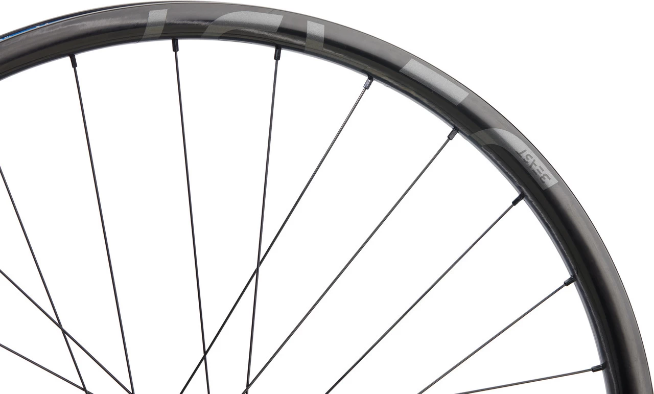 TR30 Disc 6-Bolt Boost Carbon 29" Wheelset 8 TR30 Disc 6-Bolt Boost Carbon 29" Wheelset - Image 6